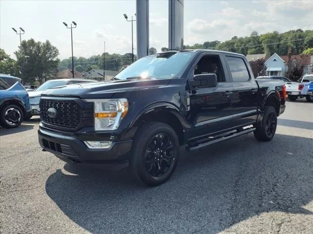 2022 Ford F-150 XL 2022 Ford F-150 XL