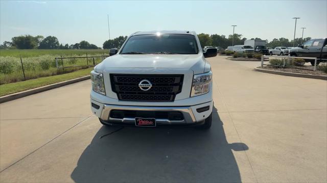 2021 Nissan TITAN Crew Cab SV 4x4