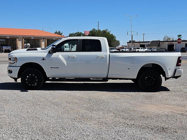 2024 RAM Ram 3500 RAM 3500 LARAMIE CREW CAB 4X4 8 BOX