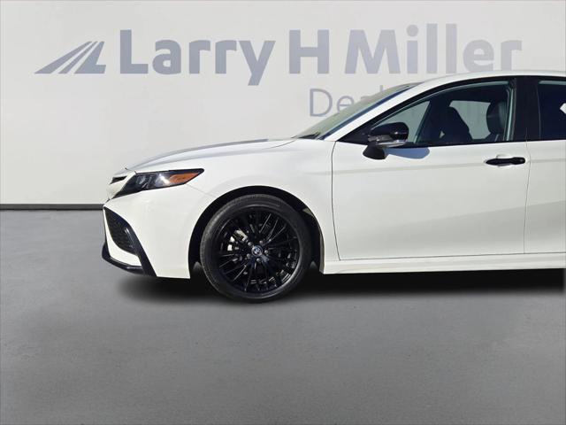 2022 Toyota Camry SE Nightshade Edition