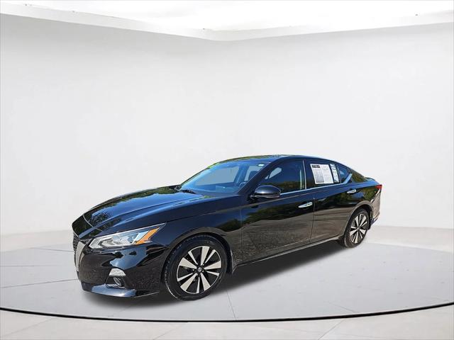 2022 Nissan Altima SL FWD