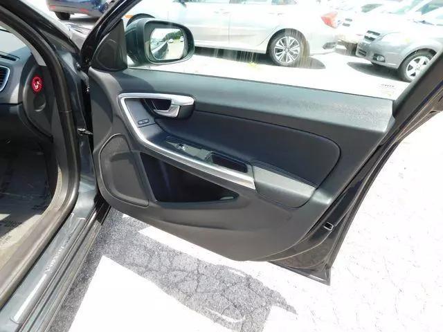 2012 Volvo S60 T5