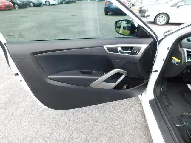 2017 Hyundai Veloster Value Edition