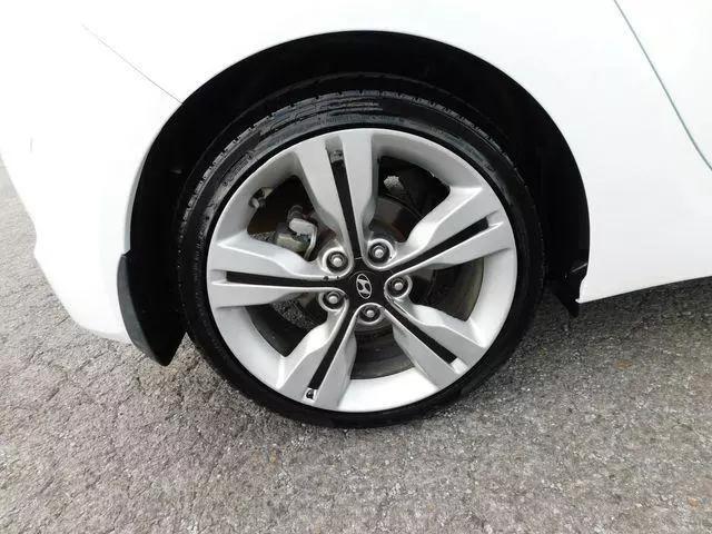 2017 Hyundai Veloster Value Edition