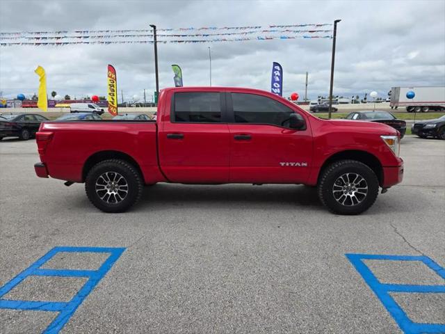 2023 Nissan Titan Crew Cab SV 4x4