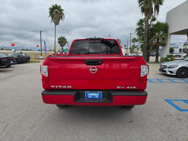 2023 Nissan Titan Crew Cab SV 4x4