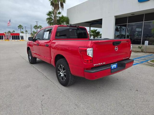 2023 Nissan Titan Crew Cab SV 4x4