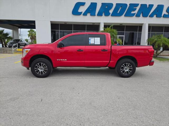 2023 Nissan Titan Crew Cab SV 4x4