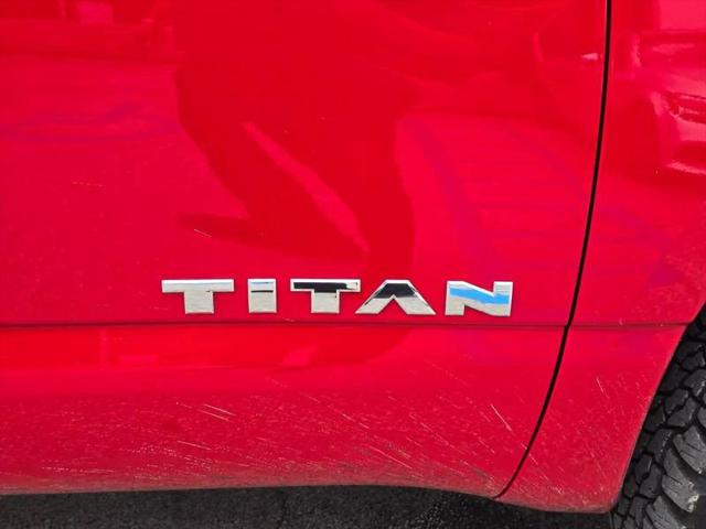 2023 Nissan Titan Crew Cab SV 4x4
