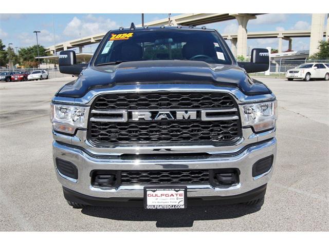 2024 RAM Ram 3500 RAM 3500 TRADESMAN CREW CAB 4X4 8 BOX