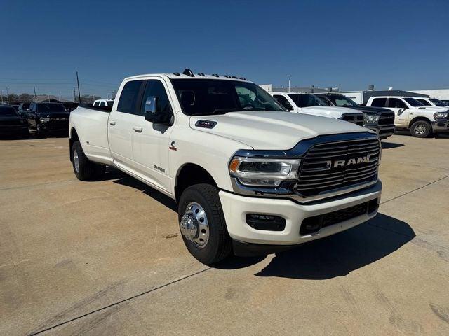 2024 RAM Ram 3500 RAM 3500 LARAMIE CREW CAB 4X4 8 BOX