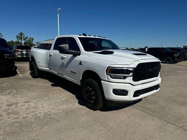 2024 RAM Ram 3500 RAM 3500 LARAMIE CREW CAB 4X4 8 BOX