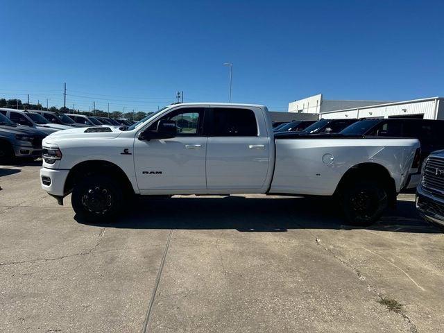 2024 RAM Ram 3500 RAM 3500 LARAMIE CREW CAB 4X4 8 BOX