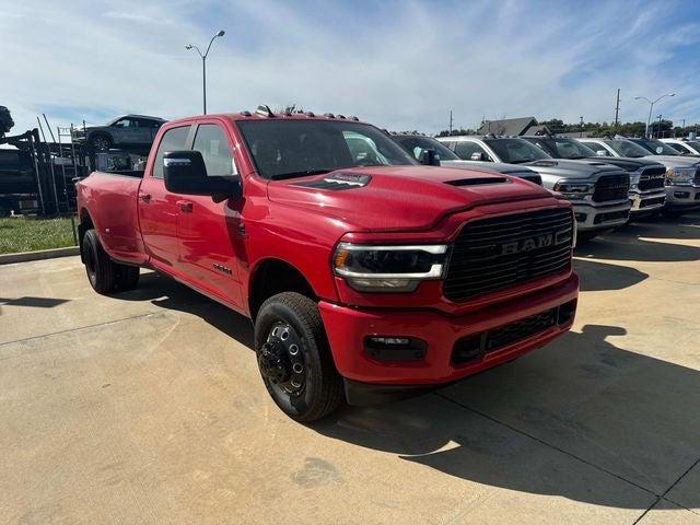 2024 RAM Ram 3500 RAM 3500 LARAMIE CREW CAB 4X4 8 BOX