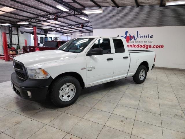 2024 RAM Ram 1500 Classic RAM 1500 CLASSIC TRADESMAN QUAD CAB 4X2 64 BOX