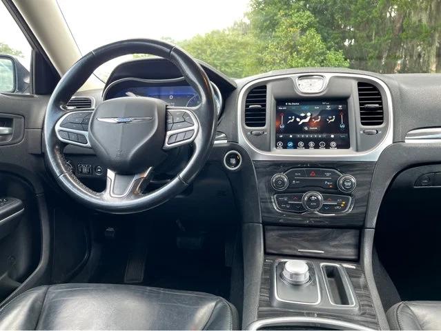 2021 Chrysler 300 Touring L AWD