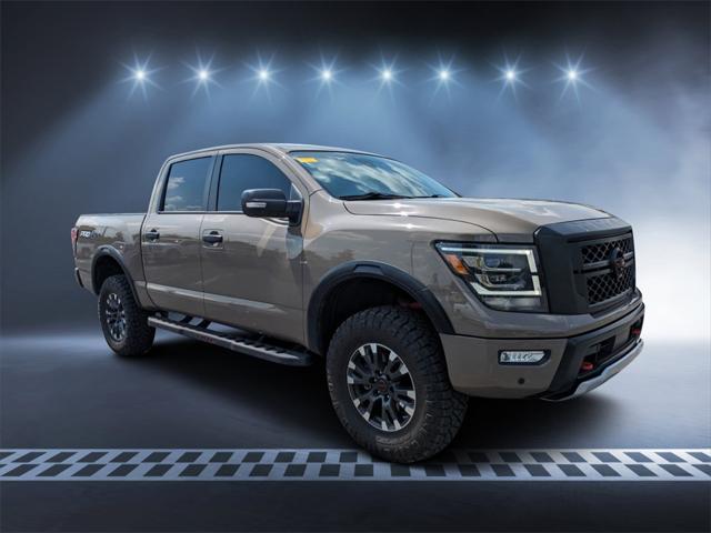 2023 Nissan TITAN Crew Cab PRO-4X 4x4