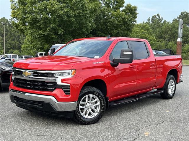 2022 Chevrolet Silverado 1500 4WD Crew Cab Standard Bed LT