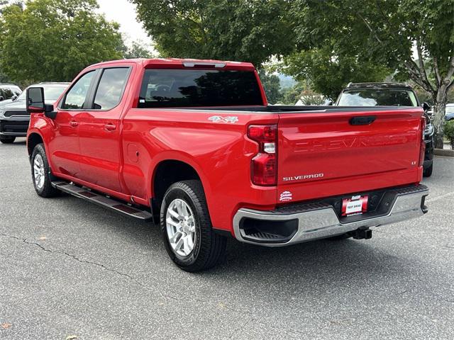 2022 Chevrolet Silverado 1500 4WD Crew Cab Standard Bed LT