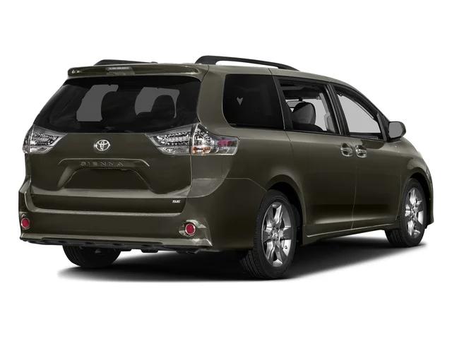 2017 Toyota Sienna SE Premium 8 Passenger