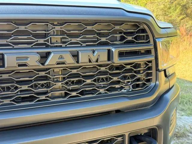 2024 Ram 4500 Chassis Tradesman/SLT