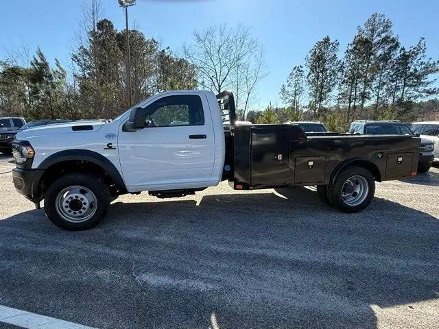 2024 Ram 4500 Chassis Tradesman/SLT