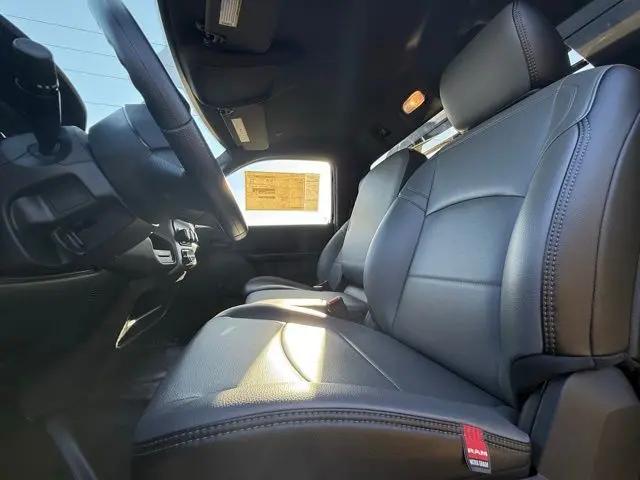 2024 Ram 4500 Chassis Tradesman/SLT
