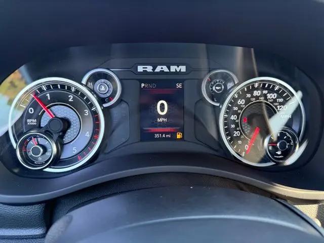 2024 Ram 4500 Chassis Tradesman/SLT