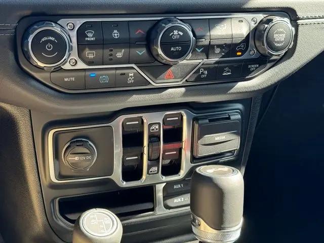 2024 Jeep Wrangler 4xe Sahara 4xe