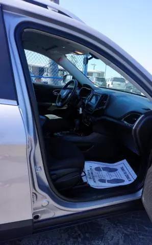 2019 Jeep Cherokee Latitude FWD