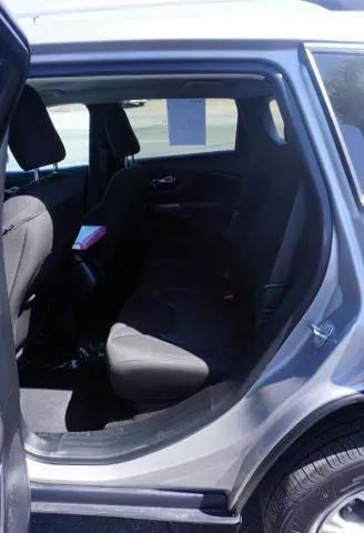 2019 Jeep Cherokee Latitude FWD