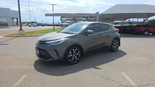 2021 Toyota C-HR XLE
