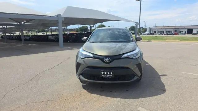 2021 Toyota C-HR XLE
