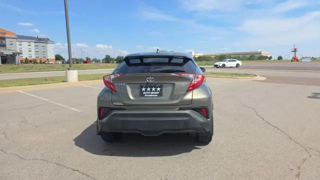 2021 Toyota C-HR XLE