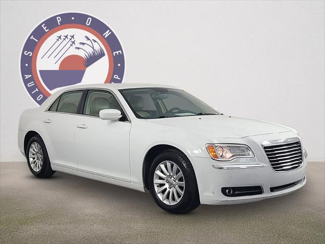 2014 Chrysler 300 Base