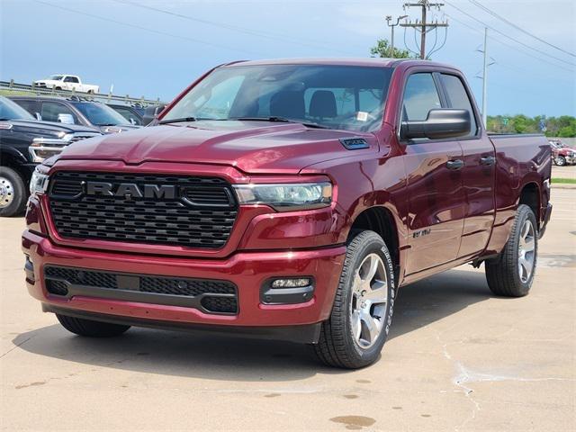 2025 RAM Ram 1500 RAM 1500 TRADESMAN QUAD CAB 4X2 64 BOX