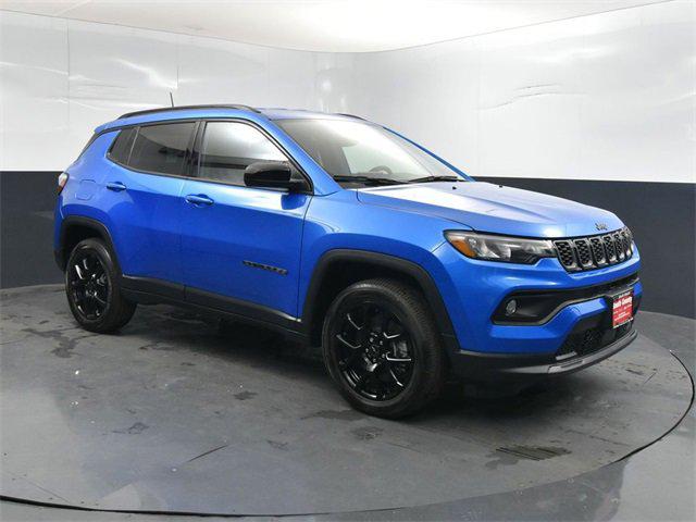 2025 Jeep Compass COMPASS LATITUDE 4X4