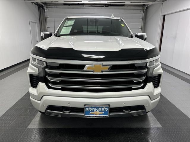 2023 Chevrolet Silverado 1500 4WD Crew Cab Short Bed High Country