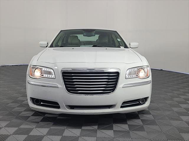 2014 Chrysler 300 Base