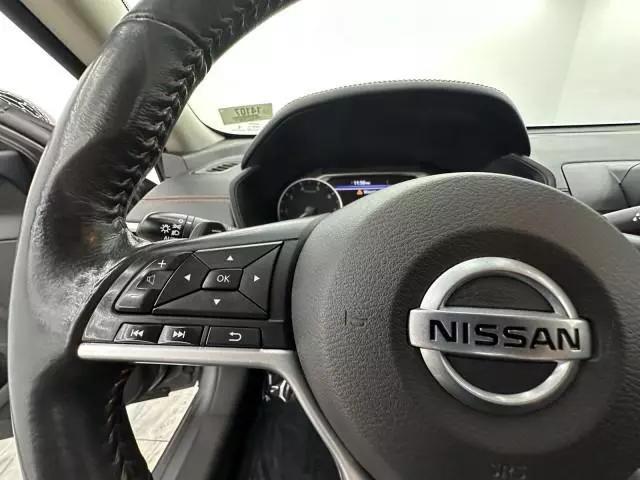 2022 Nissan Altima SR Intelligent AWD