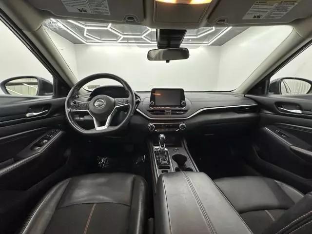 2022 Nissan Altima SR Intelligent AWD