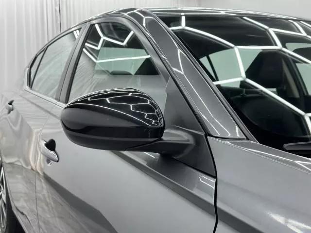 2022 Nissan Altima SR Intelligent AWD