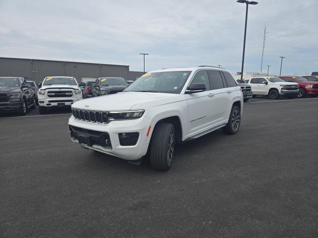 2022 Jeep Grand Cherokee Overland 4x4