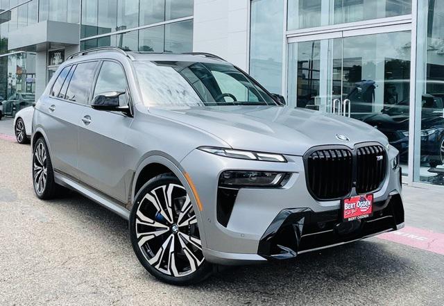 2025 BMW X7