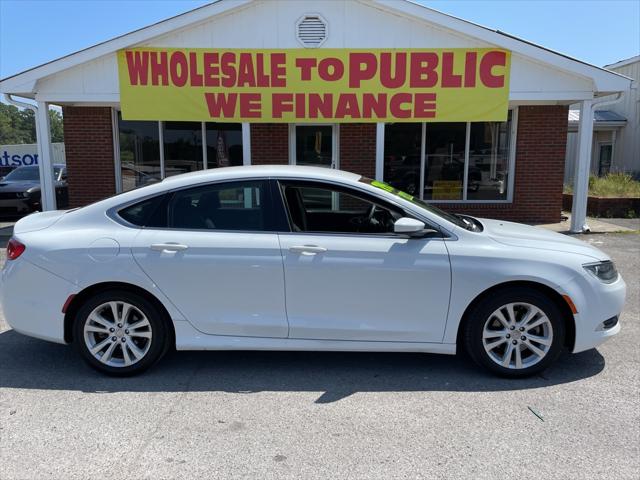 2016 Chrysler 200 Limited