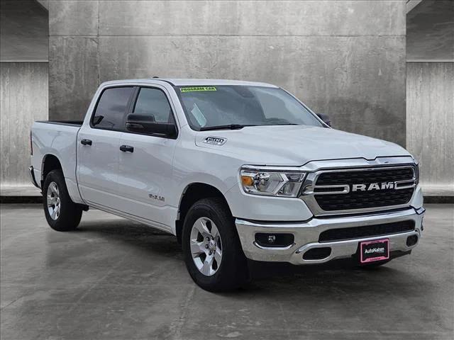 2024 RAM 1500 Lone Star Crew Cab 4x2 57 Box