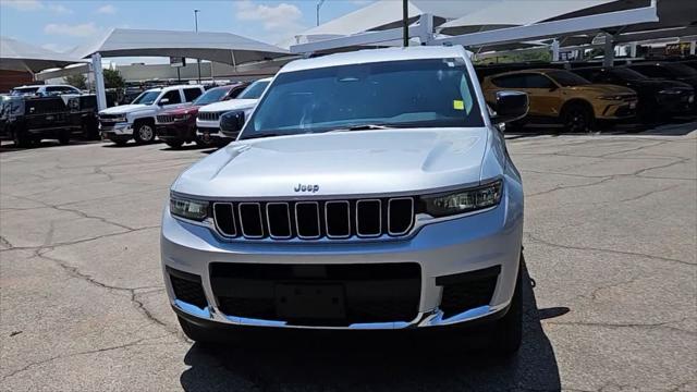 2024 Jeep Grand Cherokee L Laredo 4x2