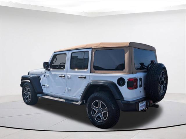 2020 Jeep Wrangler Unlimited Black and Tan 4X4