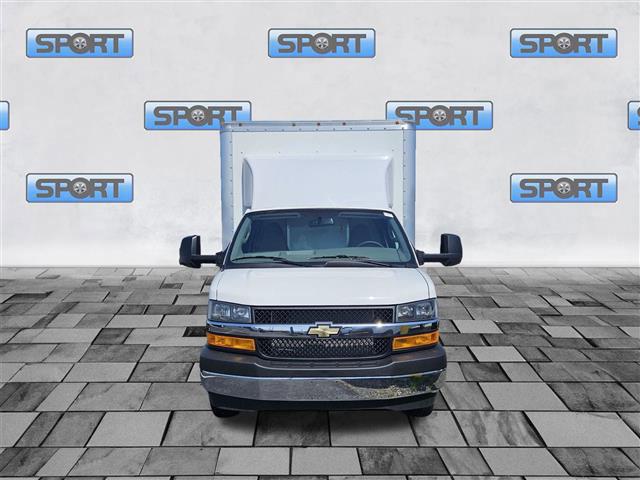 2024 Chevrolet Express Cutaway Work Van