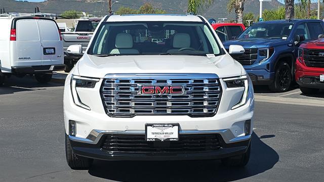 2024 GMC Acadia AWD Denali 5